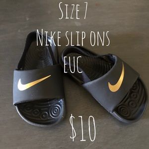 Size 7 Nike slip ons